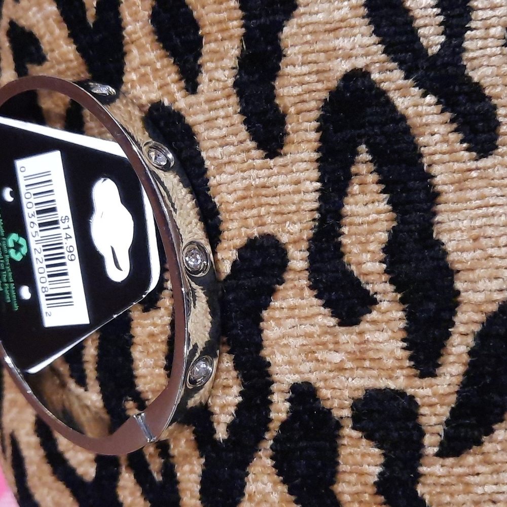 Bracelet - Picture 1 of 4